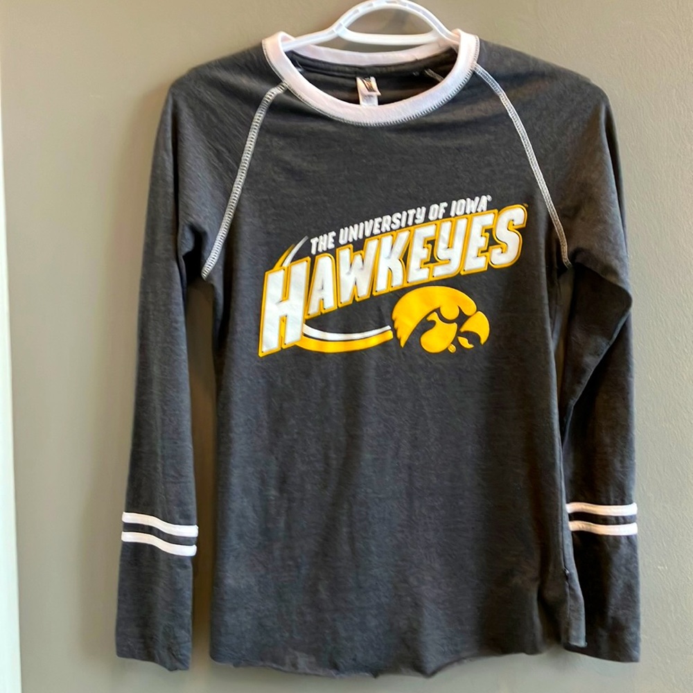 Pennant The University Of Iowa Hawkeyes Women’s Long Sleeve T-Shirt Size X-Small